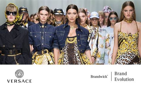 versace revenue 2015|which brands do versace own.